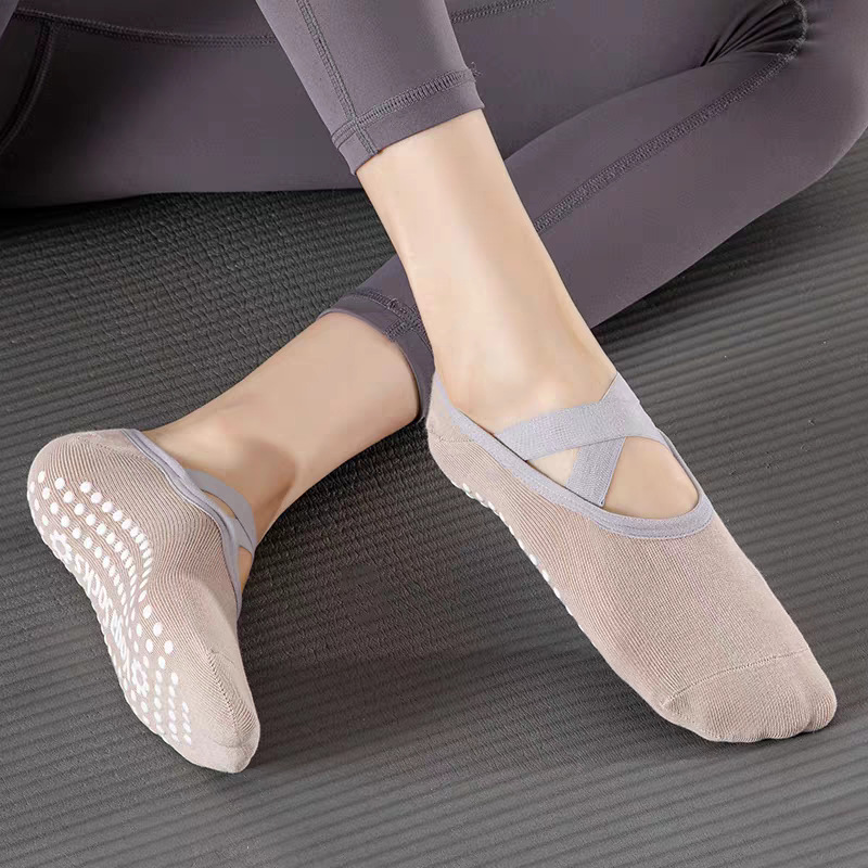 Professional Women Yoga Sock S - огляд і ціна Yoga & Fitness Center